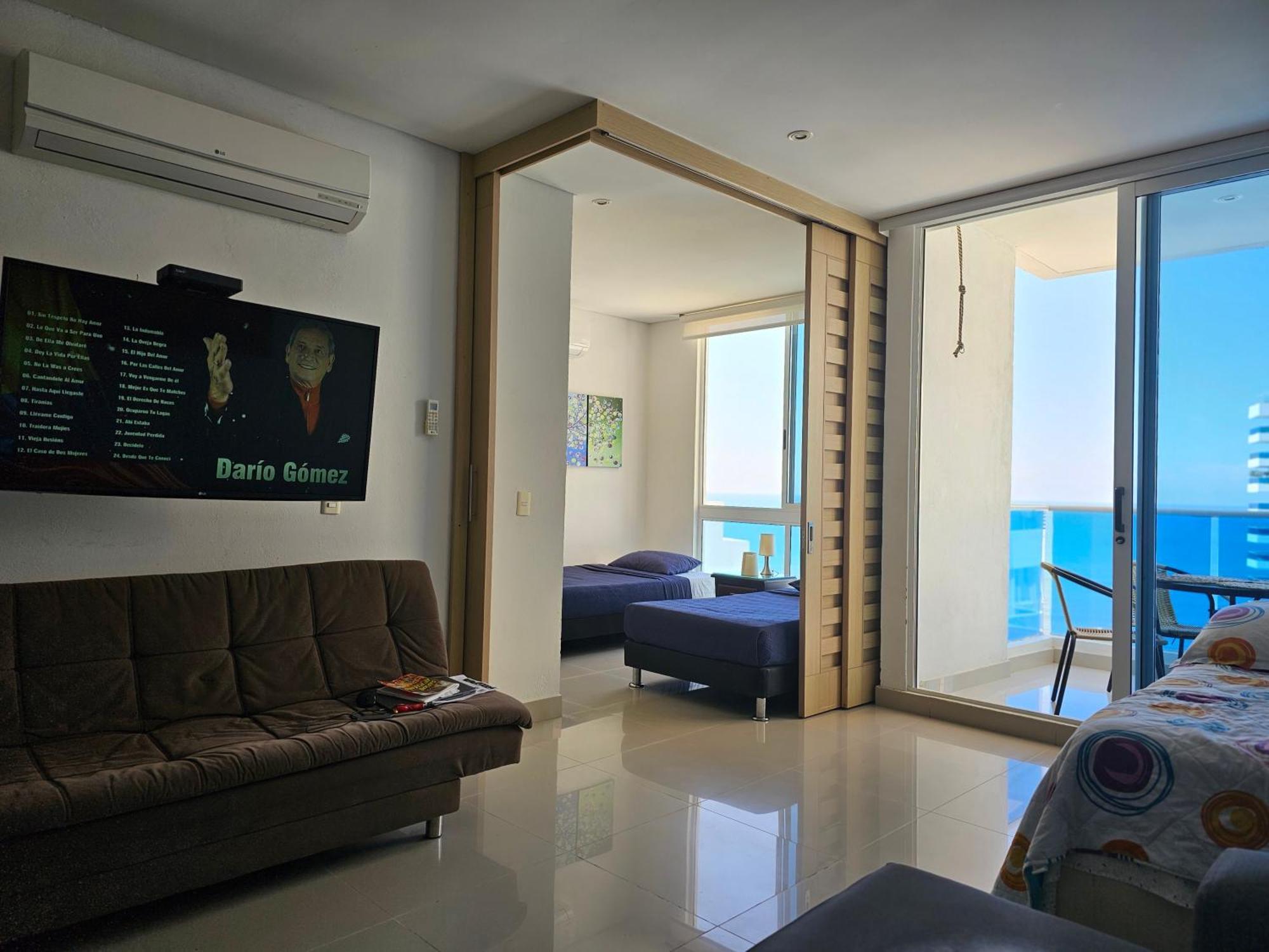 Apartamento Con Salida Al Mar