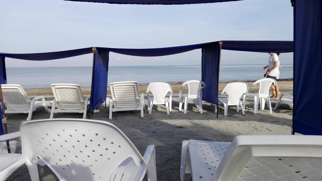 Apartamento Con Salida Al Mar *